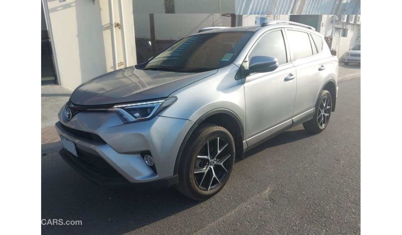 Toyota RAV4 petrol 2.0 full options right hand drive