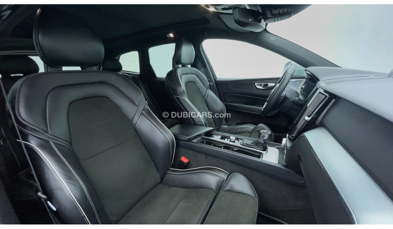 Volvo XC60 T6 R DESIGN 2 | Zero Down Payment | Free Home Test Drive