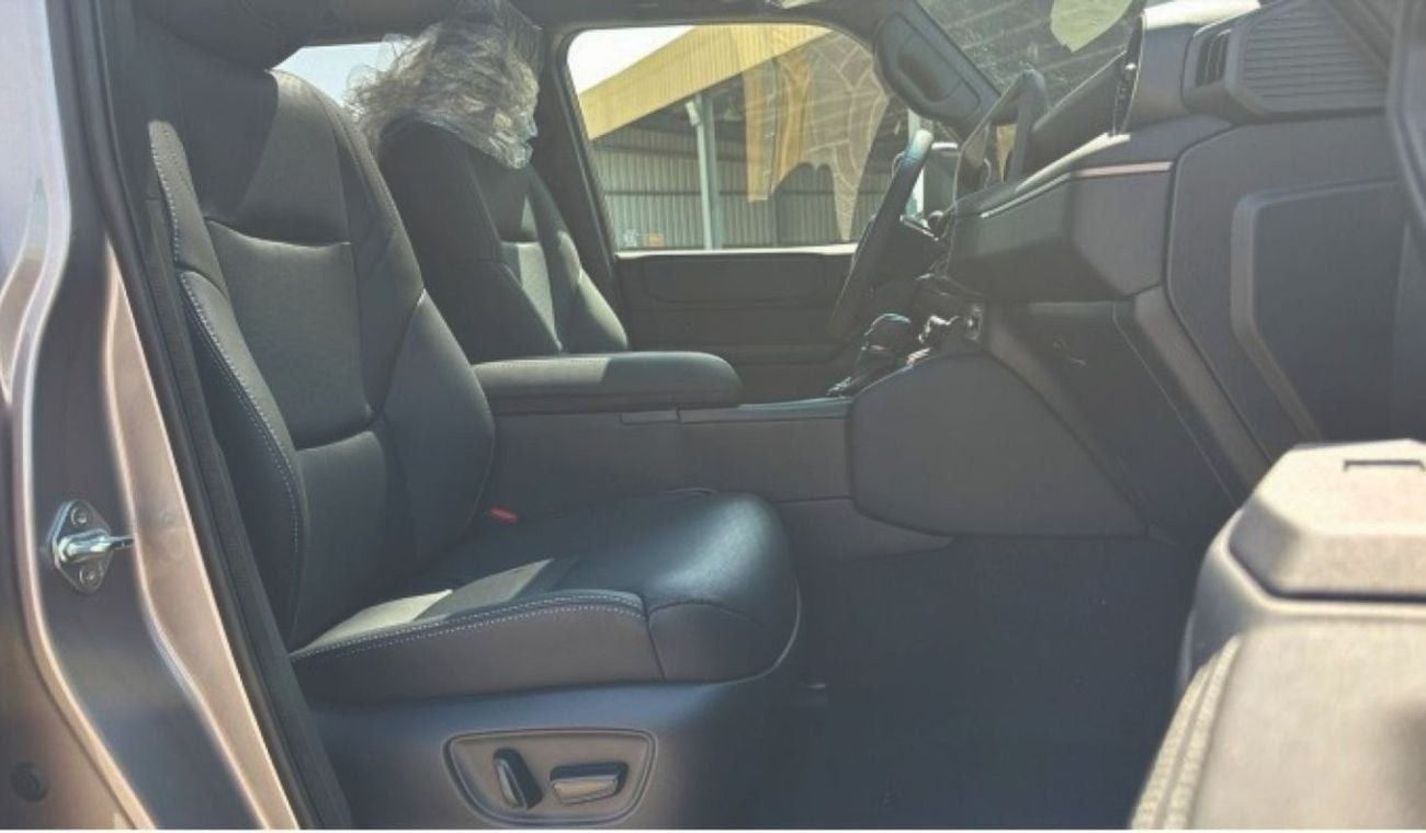 تويوتا برادو VXR Toyota Prado 2.4L Turbo Petrol Luxury 8AT