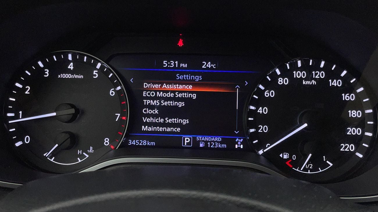 نيسان إكستيرا PLATINUM 2.5 | بدون دفعة مقدمة | اختبار القيادة في المنزل