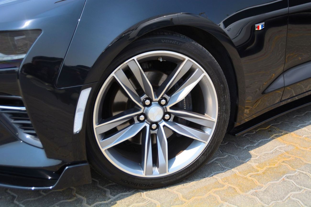 Chevrolet Camaro CAMARO CLEAN TITLE //2SS//FULL OPTION--VERY GOOD CONDITION --NO ACCEDINT