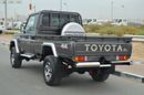 Toyota Land Cruiser Pick Up single cube 4.5 L, perfect inside and outside