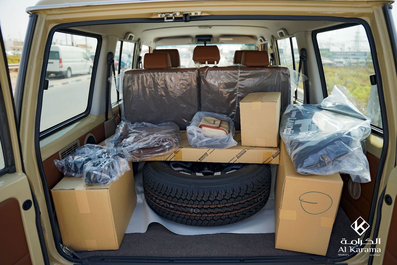 تويوتا لاند كروزر 70 تويوتا لاند كروزر ٧٦ | ٢.٨ لتر | دفع رباعي يدوي | إصدار الذكرى الأربعين | خليجي | كاميرا خلفية | مقا