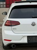 Volkswagen Golf GTI P1