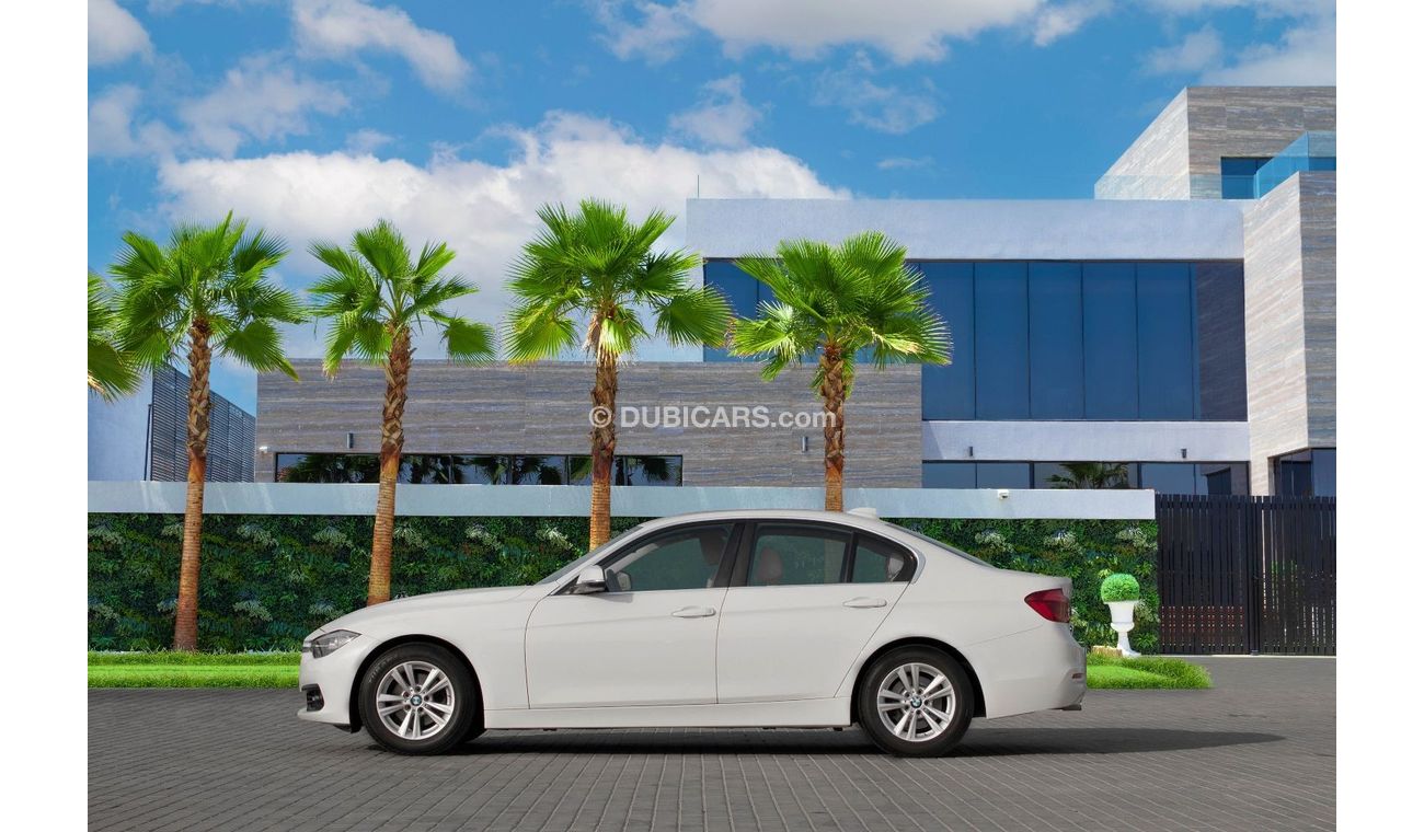 بي أم دبليو 318i i | 1,369 P.M  | 0% Downpayment | Excellent Condition!