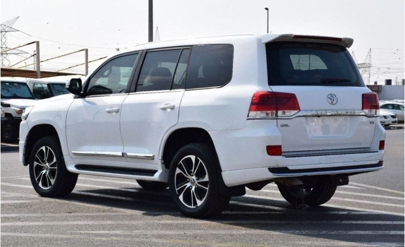 Toyota Land Cruiser V8 Diesel 4.5L (Right Hand)