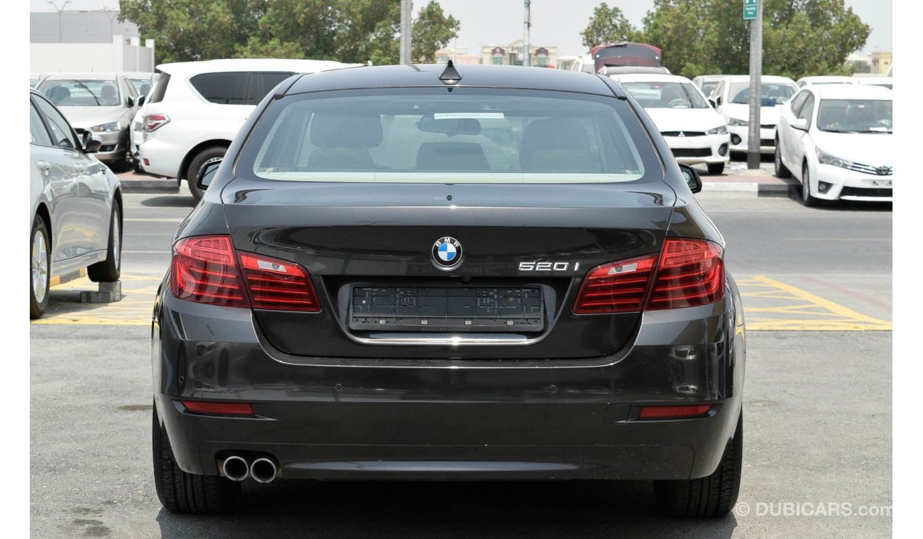 BMW 520i i