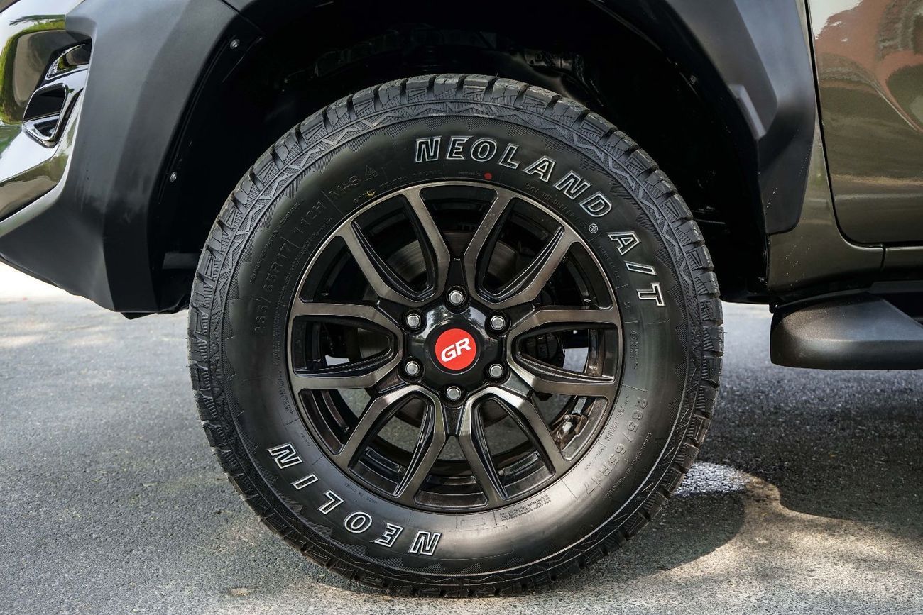 تويوتا هيلوكس ADV 2.8L