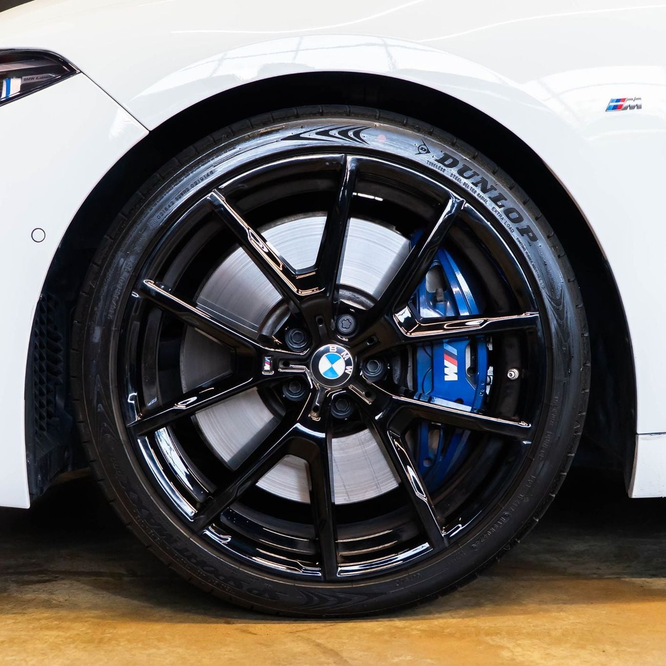 بي أم دبليو M850i xDrive
