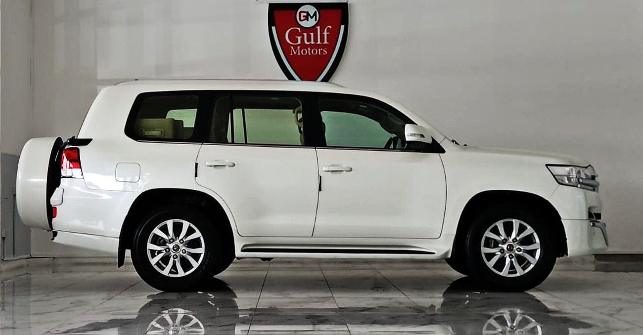 Toyota Land Cruiser EXR V8 5.7L-8CYL  NO ACCIDENT EXCELLENT CONDITION