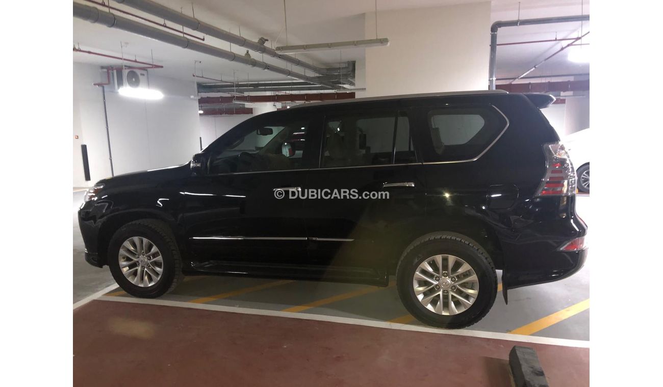 لكزس GX 460 1ST OWNER - FSH - AL FUTTAIM UNLIMITED WARRANTY TILL NOV 2019