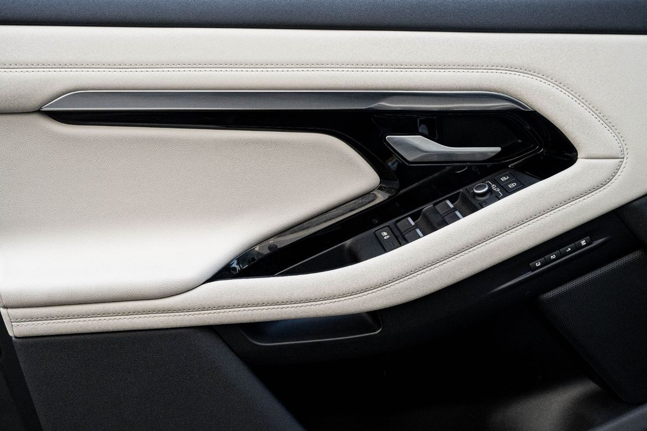 لاند روفر رانج روفر إيفوك SE | 3,623 P.M  | 0% Downpayment | EVOQUE P250 SE | LIKE NEW!