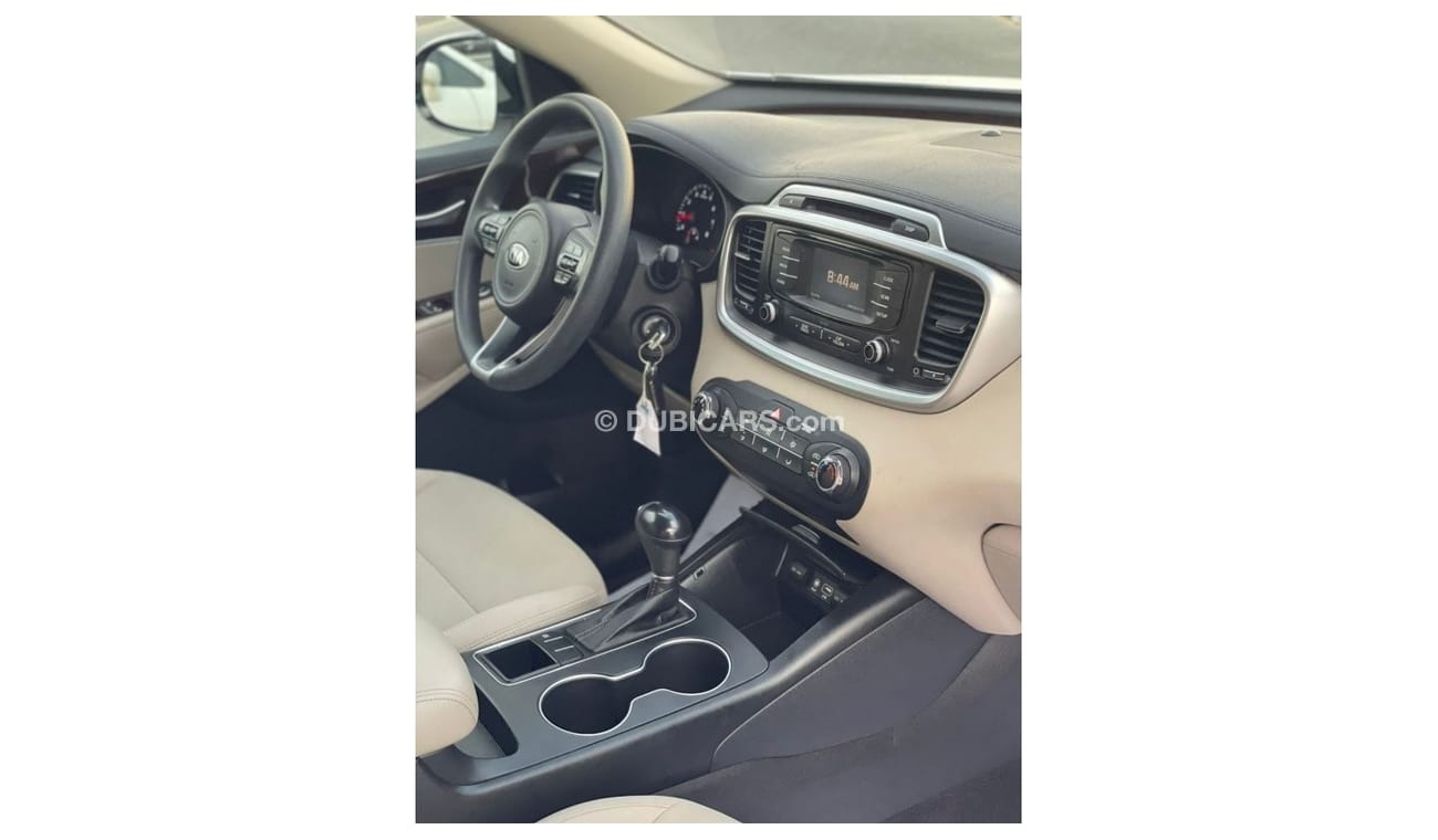 Kia Sorento 2017 KIA SORENTO 2.4L , V4/ EXPORT ONLY