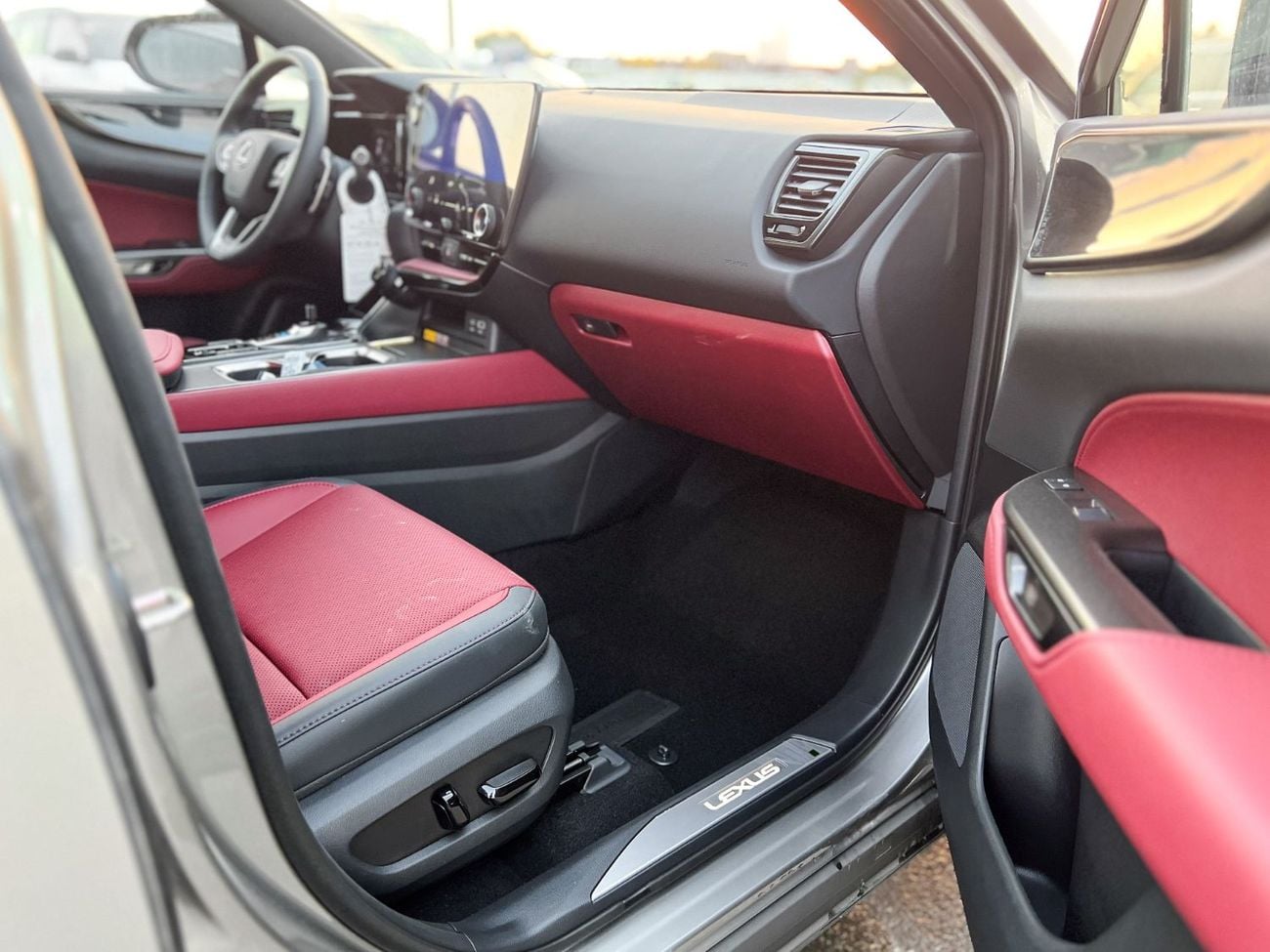 Lexus NX350 EXPORT ONLY - Lexus NX350 2.4L Elite