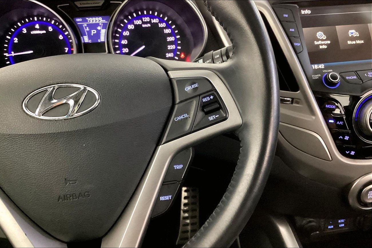 Hyundai Veloster GLS Top | Guaranteed Warranty | 0 Down Payment