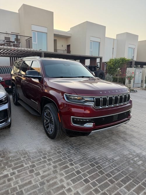 Jeep Grand Wagoneer L