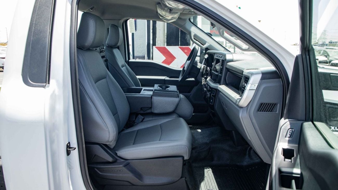 فورد F 550 XL SUPERDUTY 6.7L Power Stroke Turbo Diesel V8 | REGULAR CHASSY | 2024
