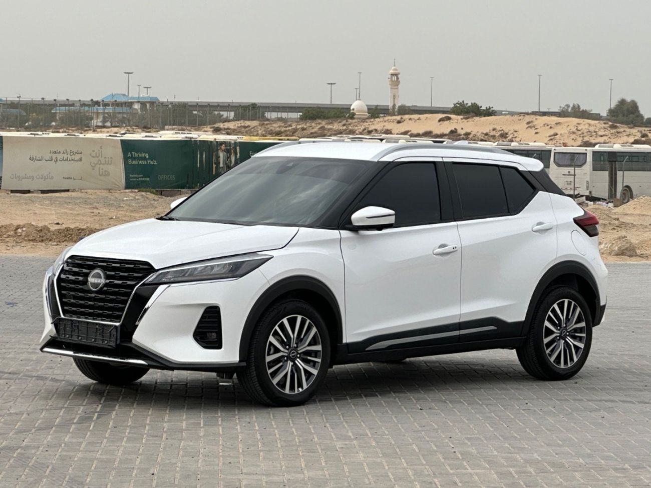 نيسان كيكس موديل 2024 حاله ممتازه من الداخل والخارج فل مواصفات بصمه