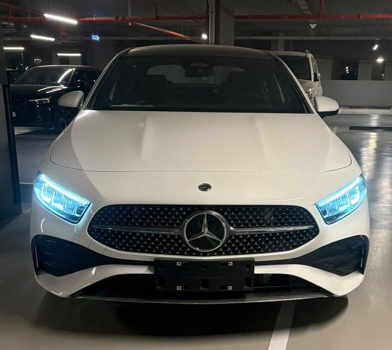 Mercedes-Benz A 180 A 180 2025 full option