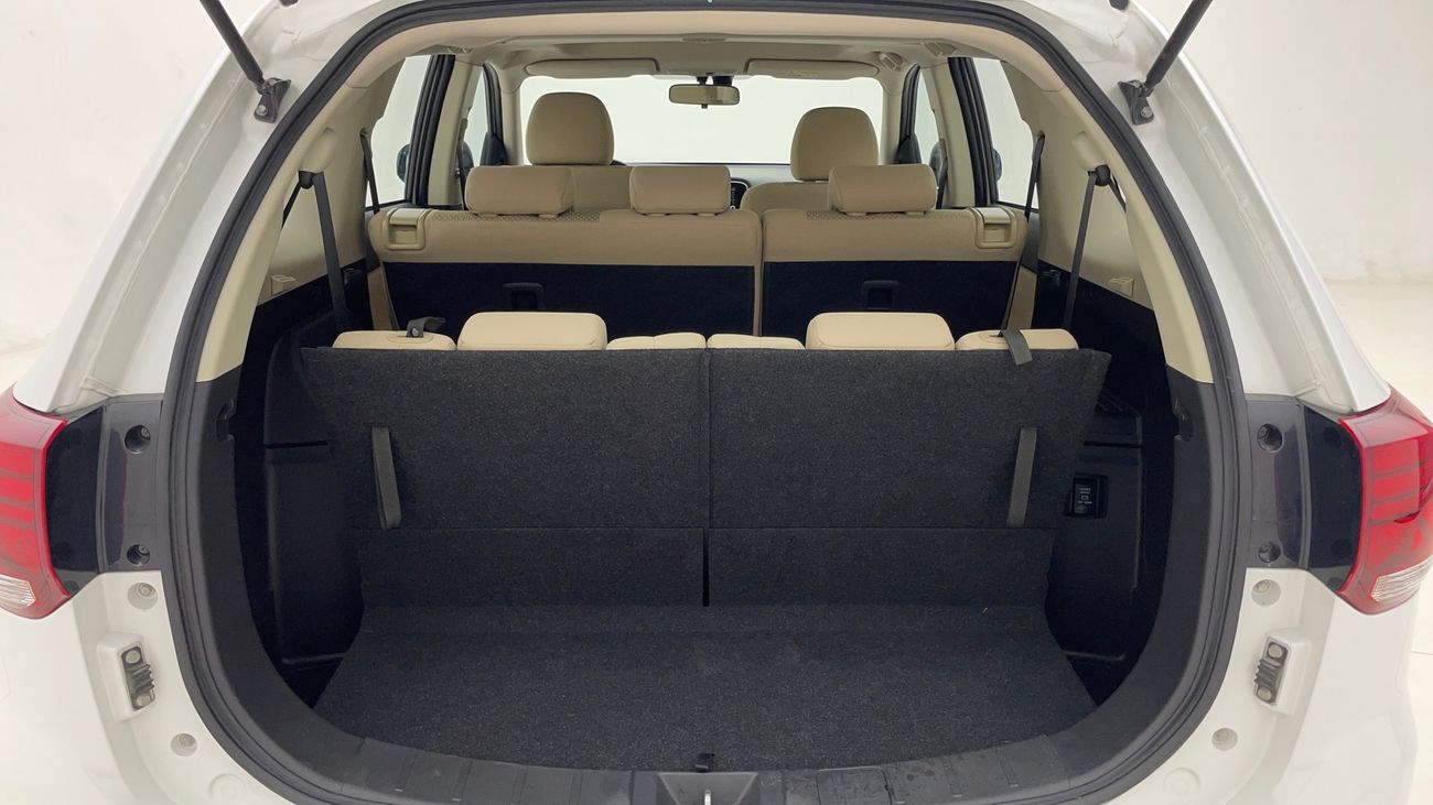 ميتسوبيشي آوتلاندر GLX MID 2.4 | بدون دفعة مقدمة | اختبار القيادة في المنزل