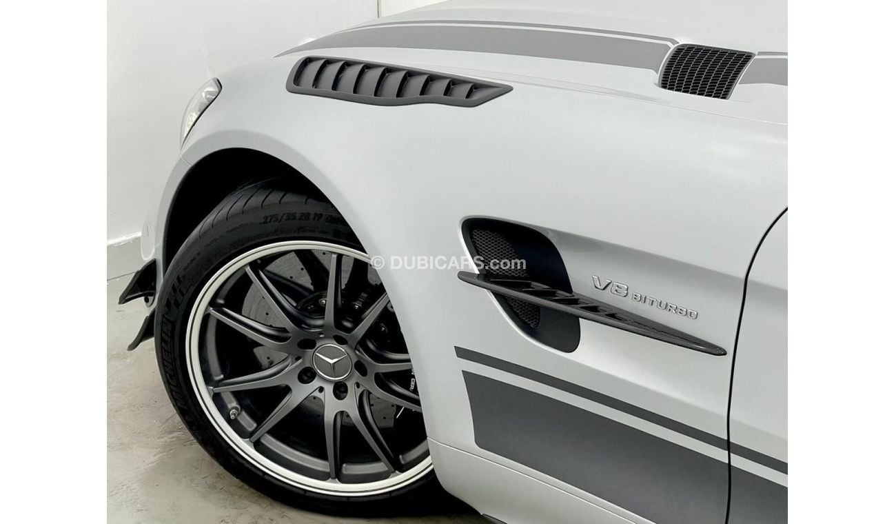 Mercedes-Benz AMG GTR 2020 Mercedes GT R PRO, Full Service History, Warranty, GCC