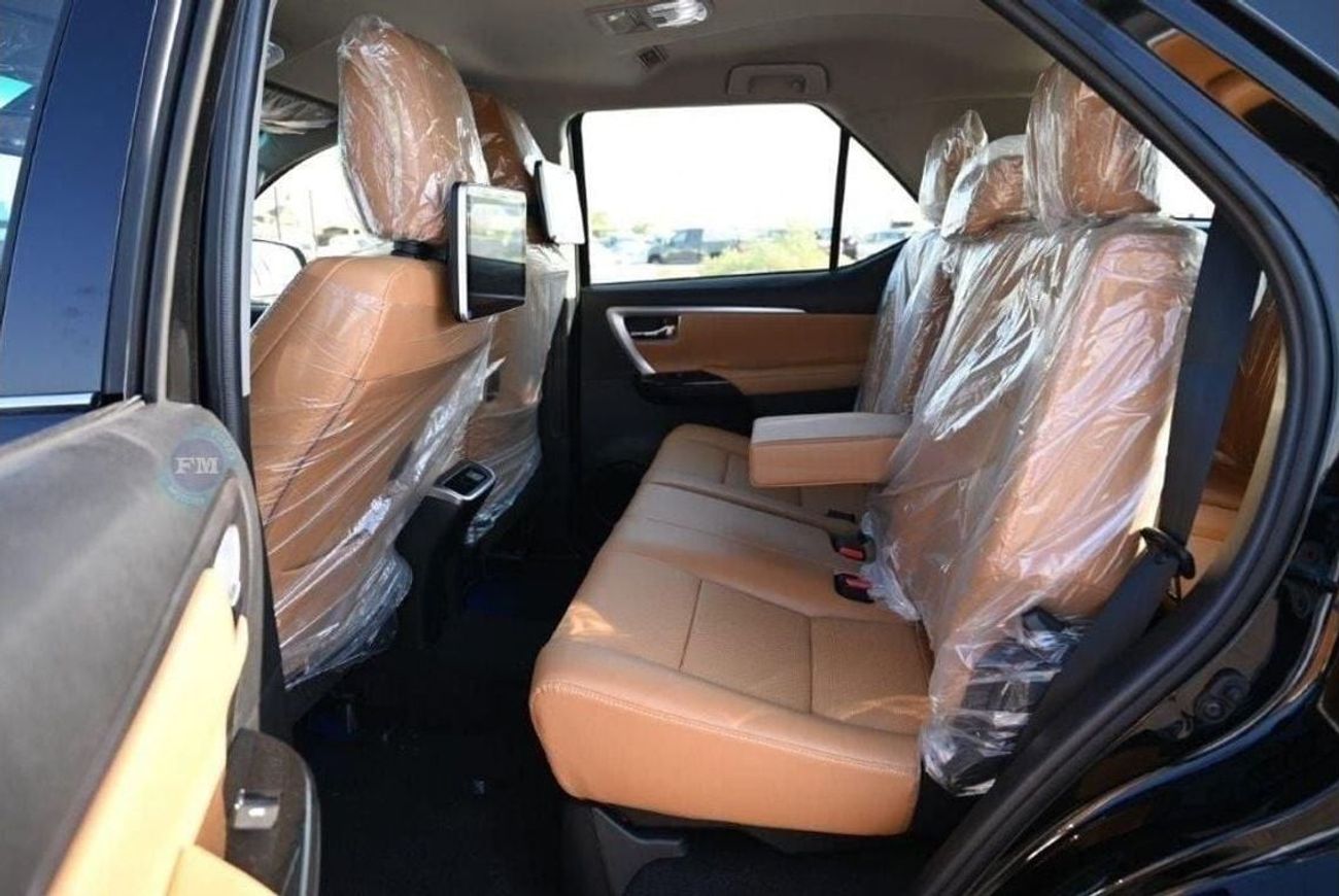 تويوتا فورتونر VXR+ 4.0L Petrol 4WD Automatic