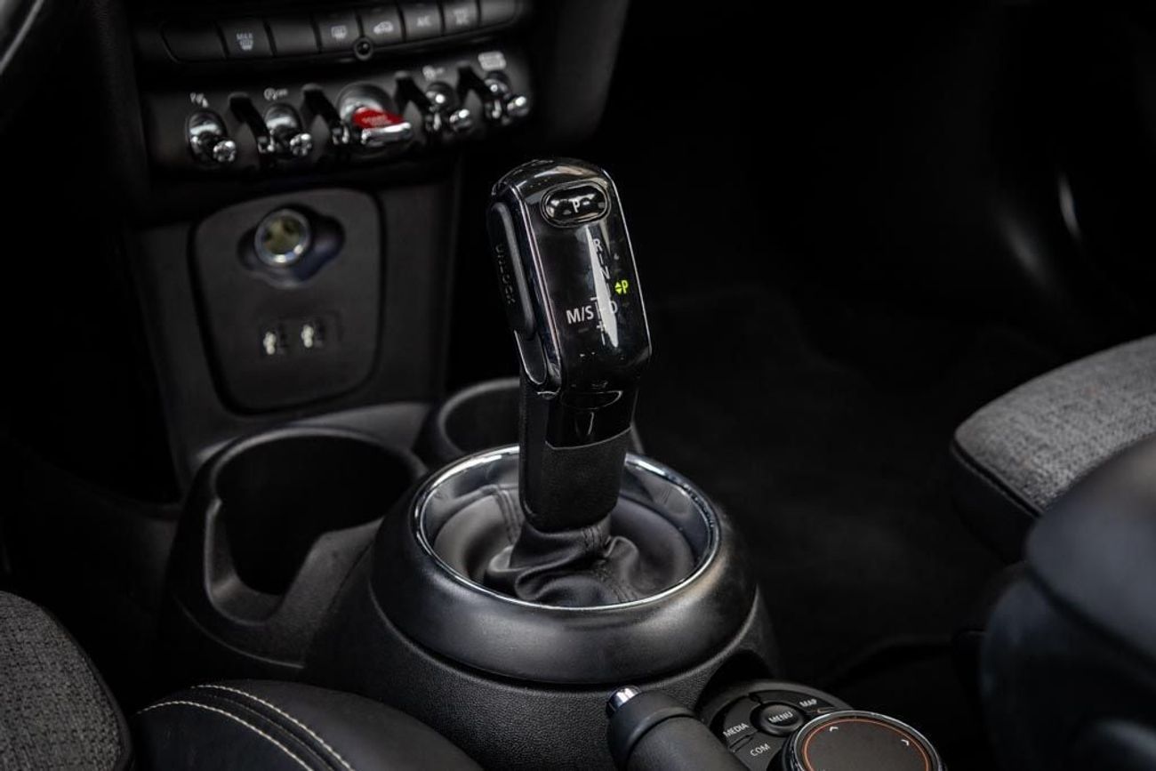 Mini Cooper Std 1.6L