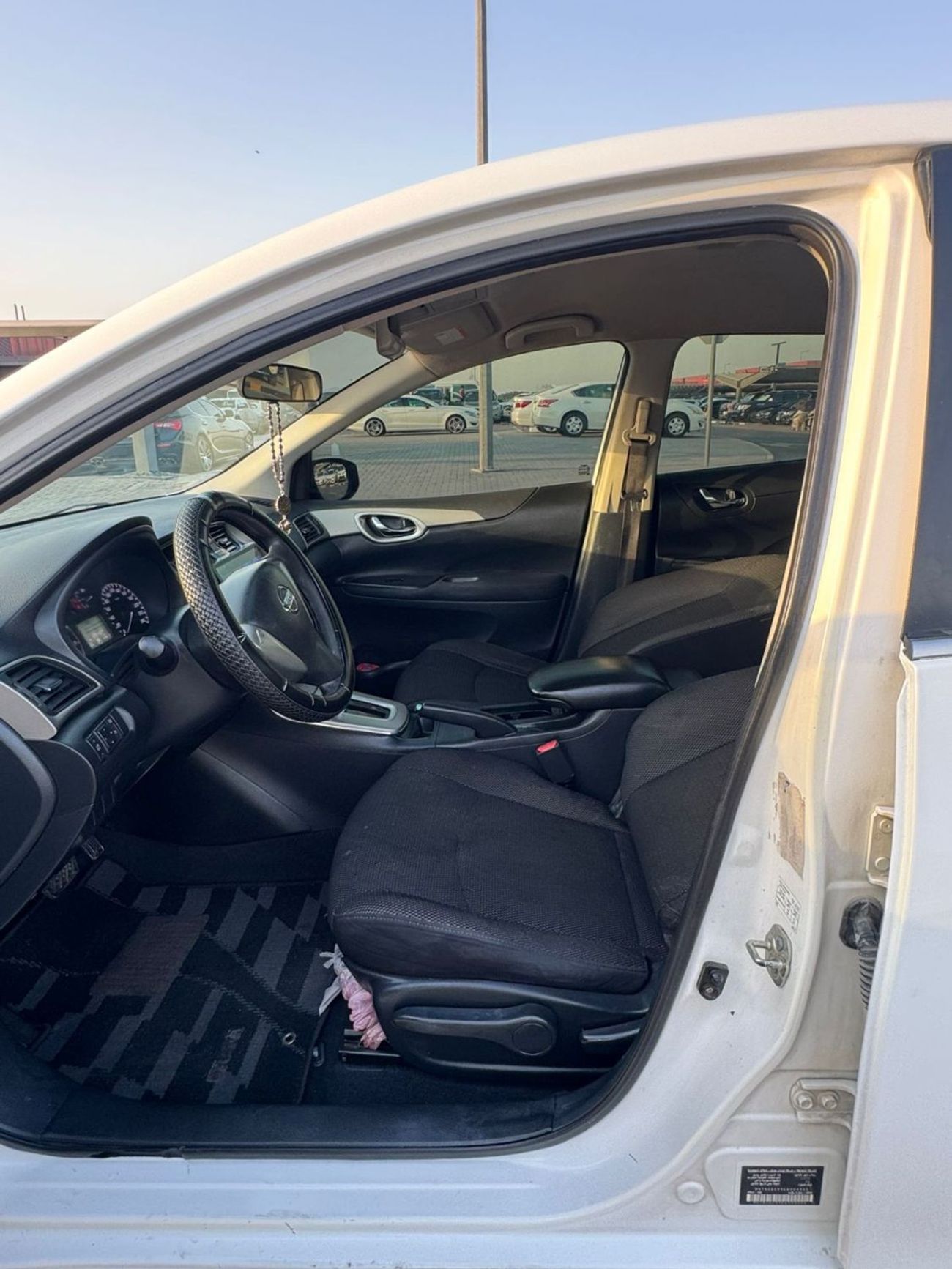 Nissan Tiida S 1.6L Hatchback