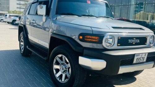 Toyota FJ Cruiser Accident free,First owner,Agency Maintained.Climate,Under warranty