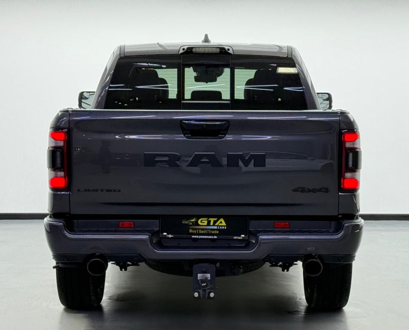 RAM 1500 Limited Crew Cab 5.7L 2024 Dodge RAM Limited 4x4, 1 Year Unlimited Km Warranty, Excellent Condition
