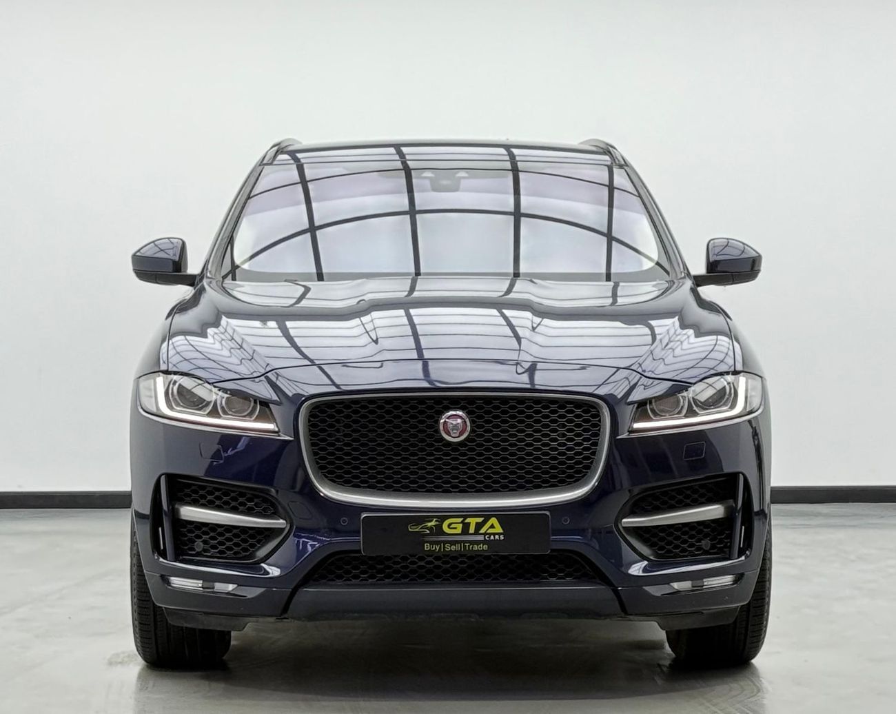 Jaguar F Pace R-Sport 2.0L 2018 Jaguar F-Pace R-Sport, 1 Year Unlimited KM Warranty, Full Service History, GCC
