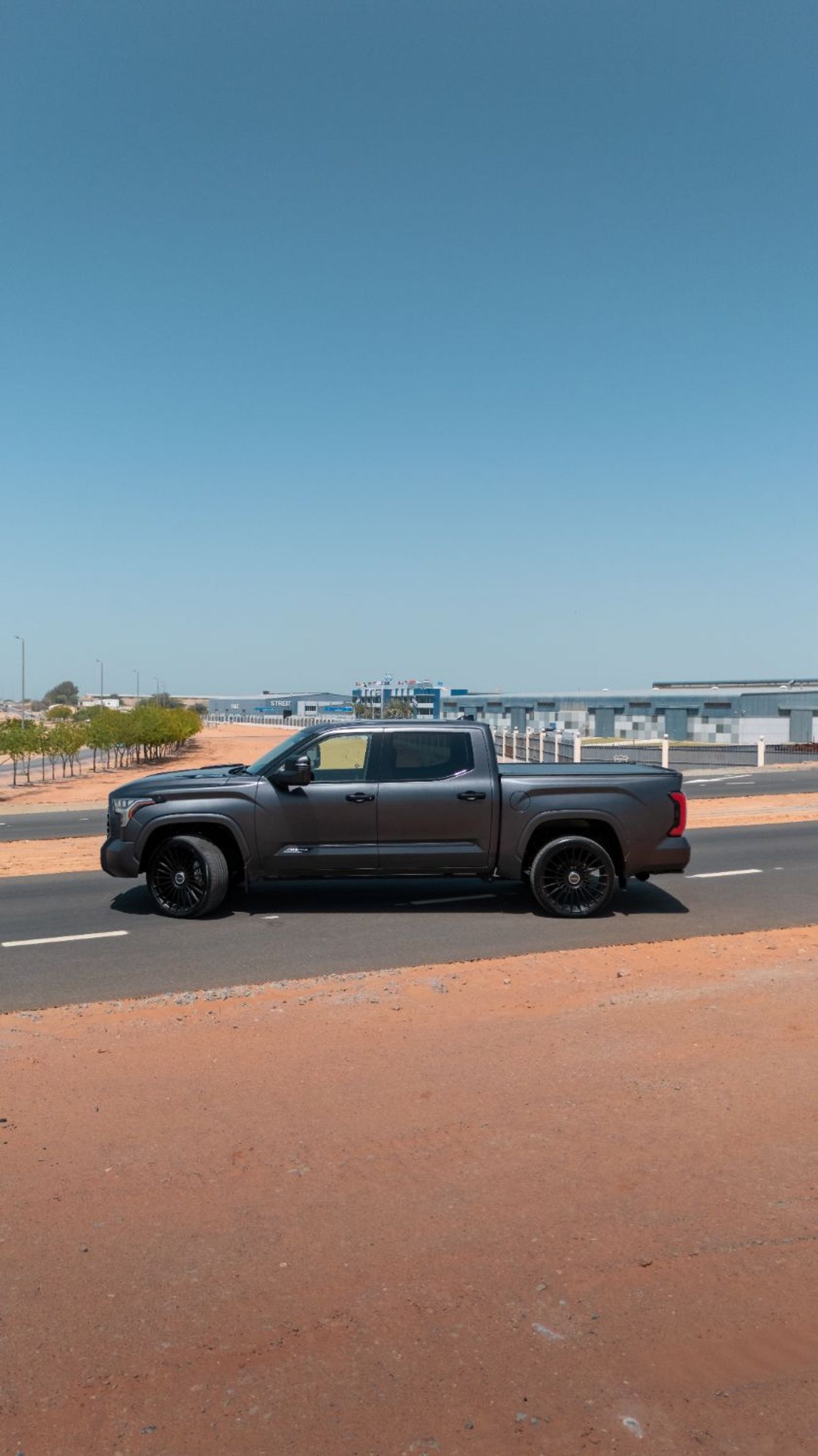 تويوتا تاندرا Toyota Tundra Capstone