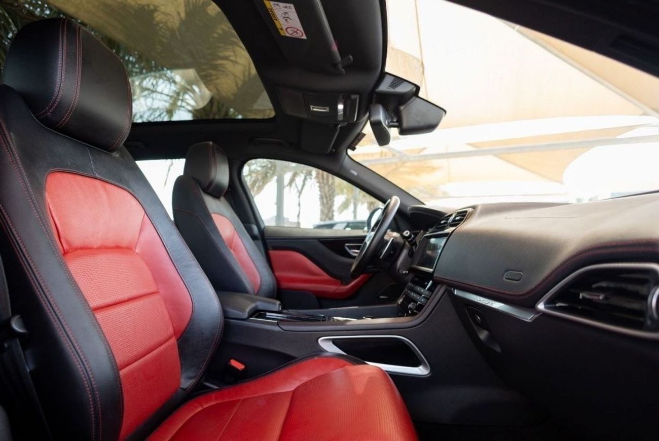 Jaguar F Pace Jaguar F-Pace R-Sport 2018 GCC under Warranty with Flexible Down-Payment.