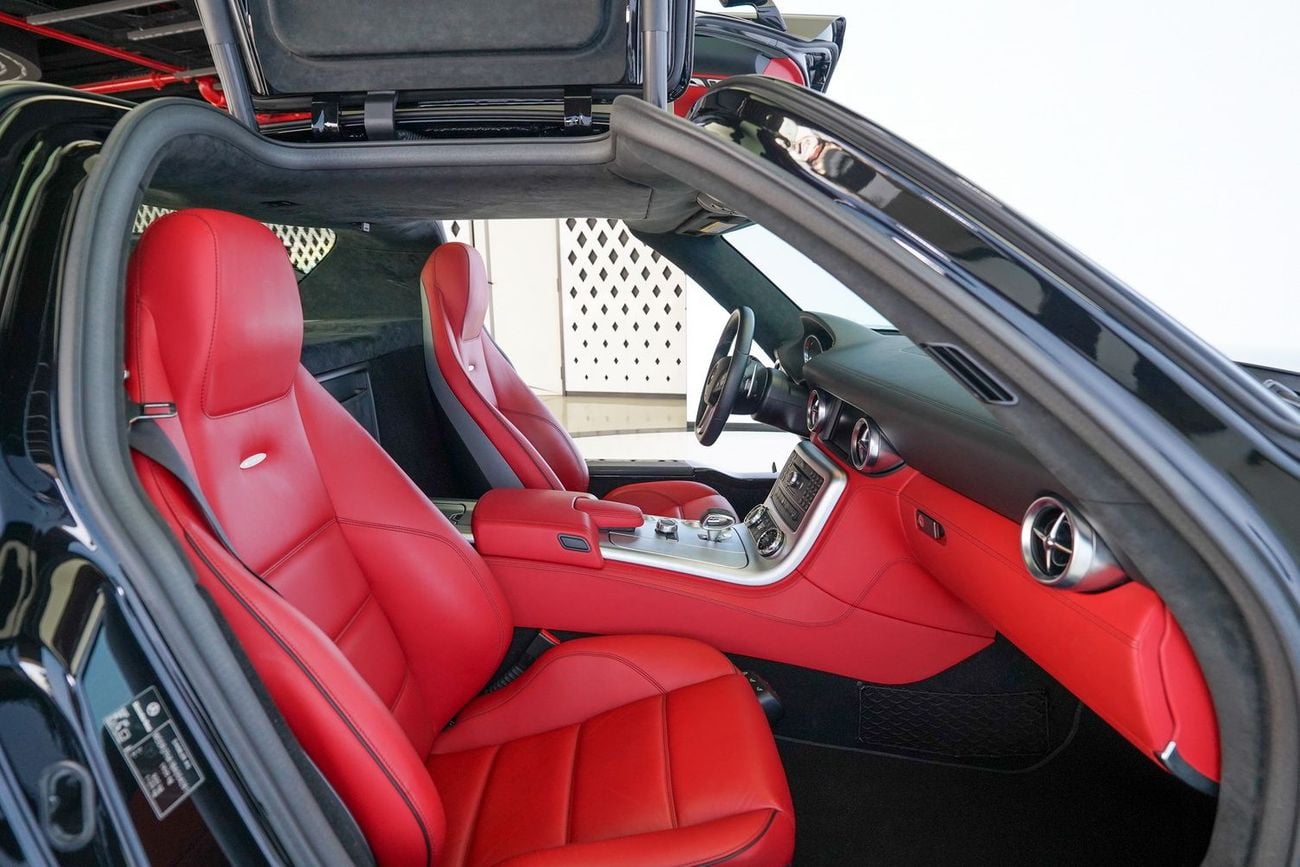 مرسيدس بنز SLS AMG Std 6.2L