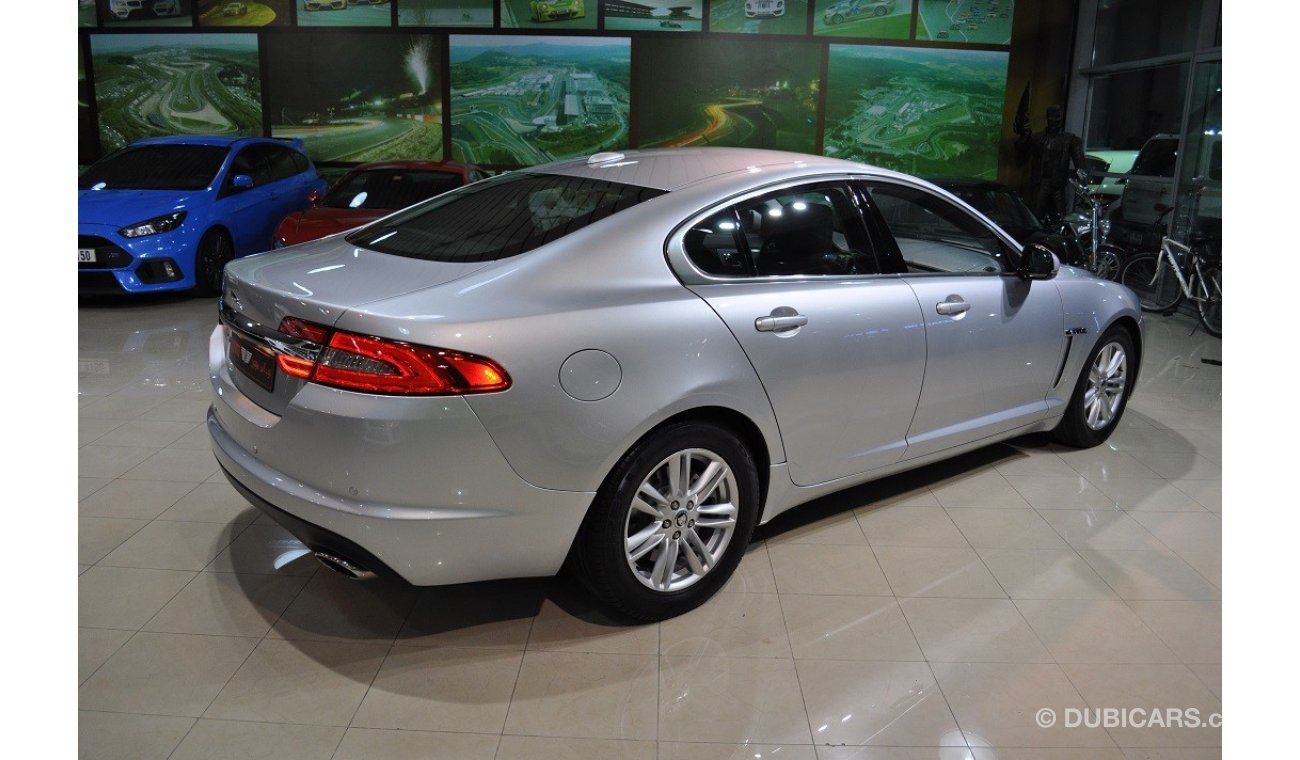 Jaguar XF