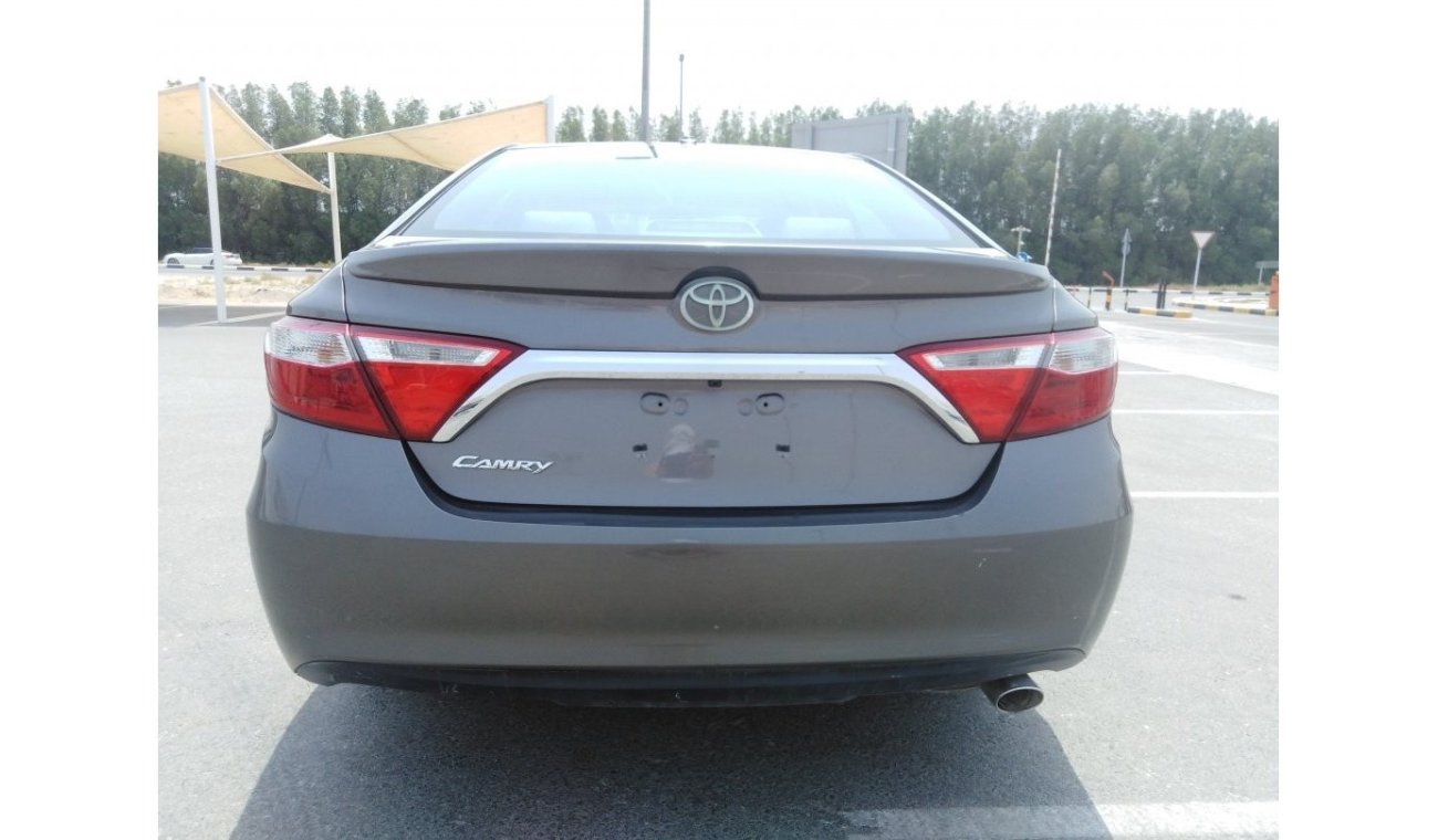 Toyota Camry Toyota camery 2017 custom paper very good condition