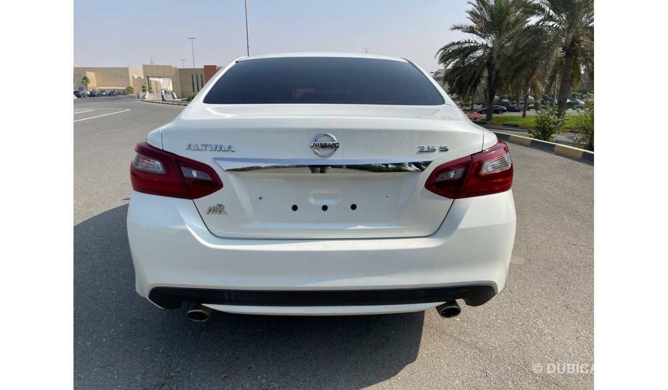 Nissan Altima SL NISSAN ALTIMA 2.5 GCC mobile 2019 GCC full autmatic very very good condition clean Car