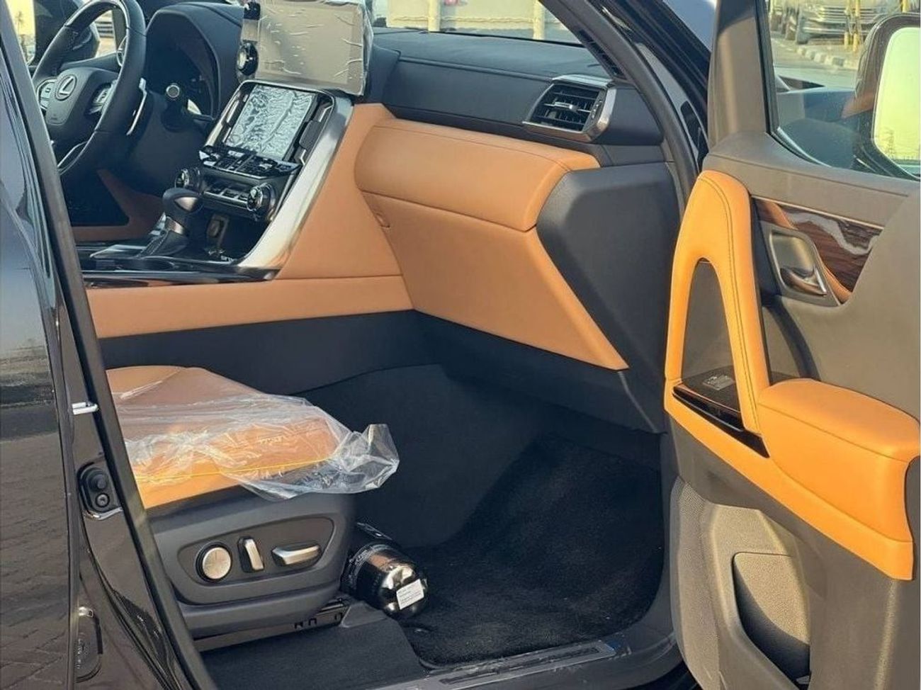 لكزس LX 600 PRESTIGE 3.5L PTR A/T // 2023 // FULL OPTION WITH RADAR، 360 CAMERA // SPECIAL OFFER // BY FORMULA A