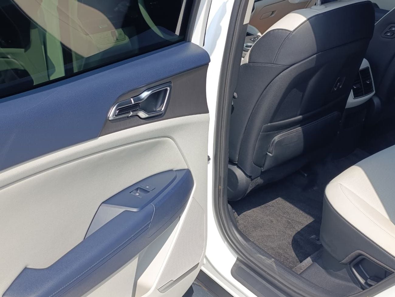 كيا سبورتيج EX 1.6L