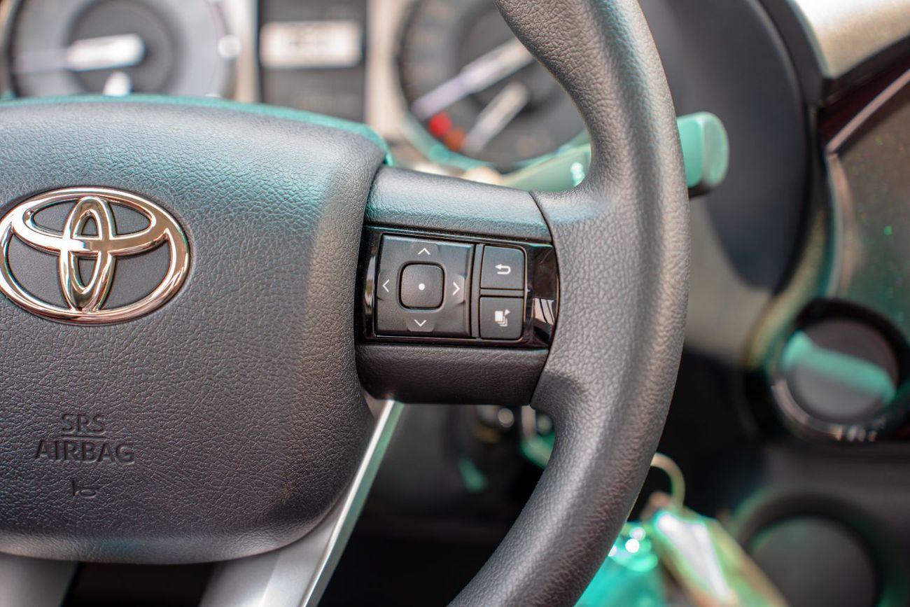 تويوتا هيلوكس GL Short 2.7L