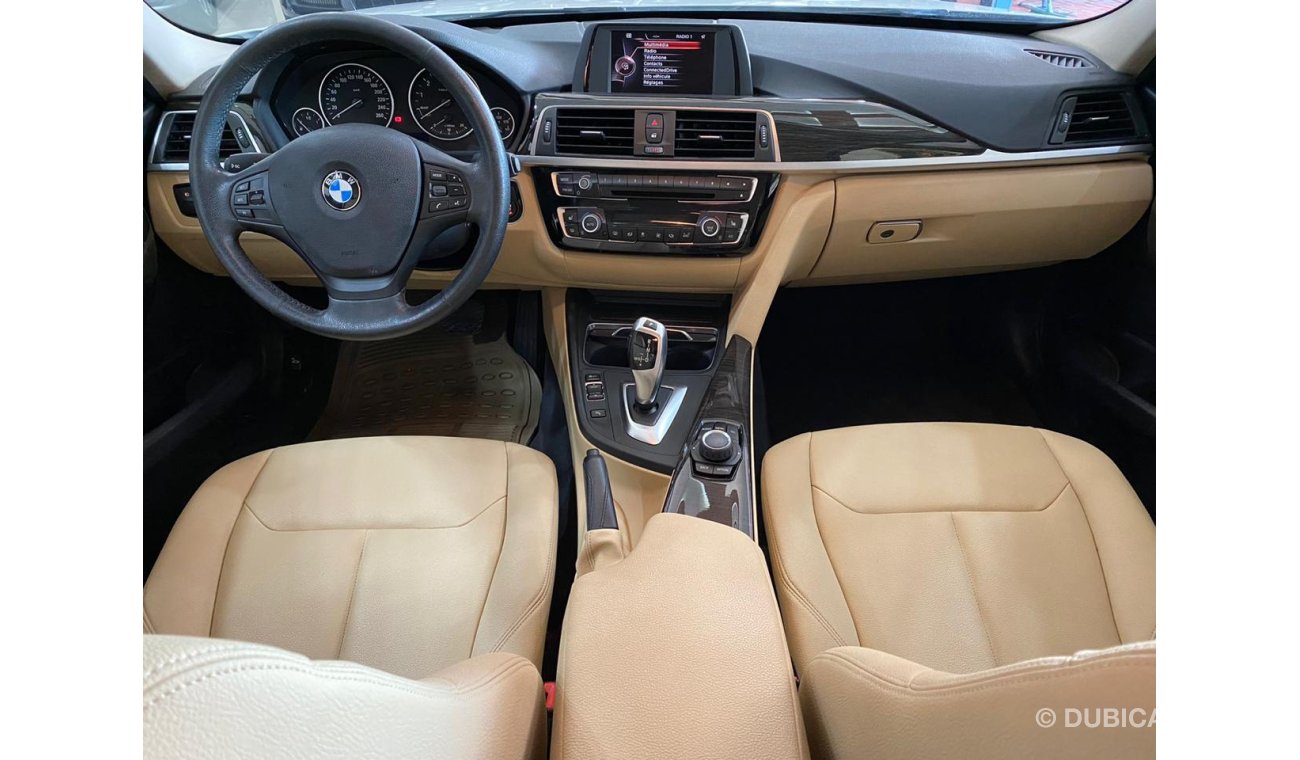 BMW 320i i