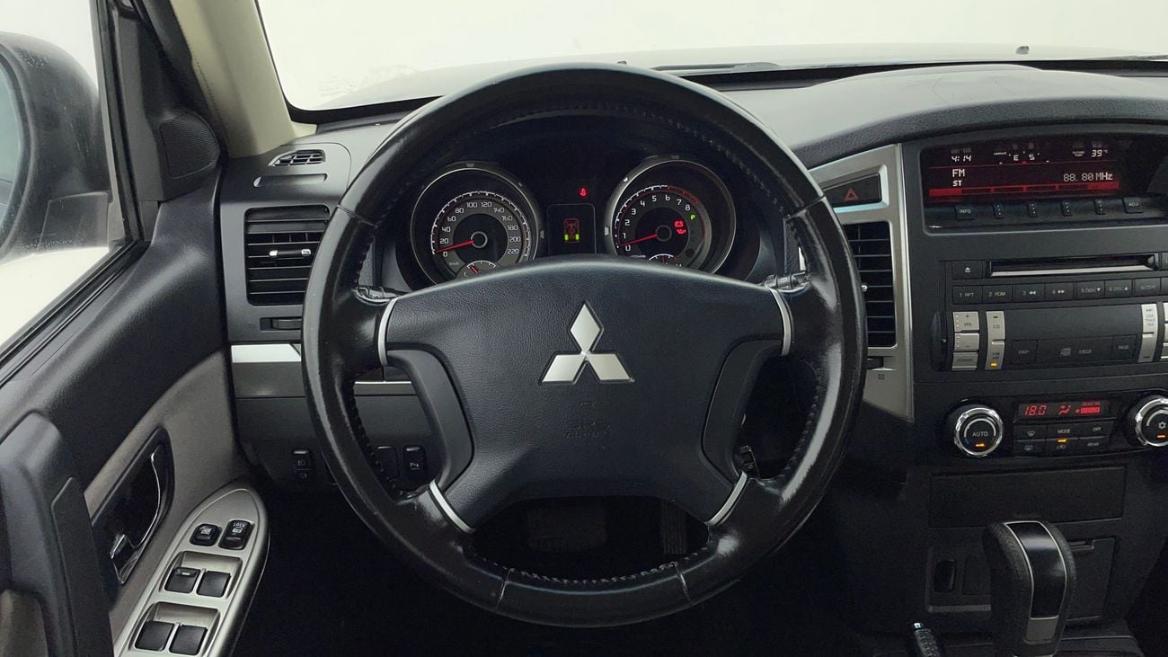 Mitsubishi Pajero GLS BASE 3.5 | Zero Down Payment | Home Test Drive