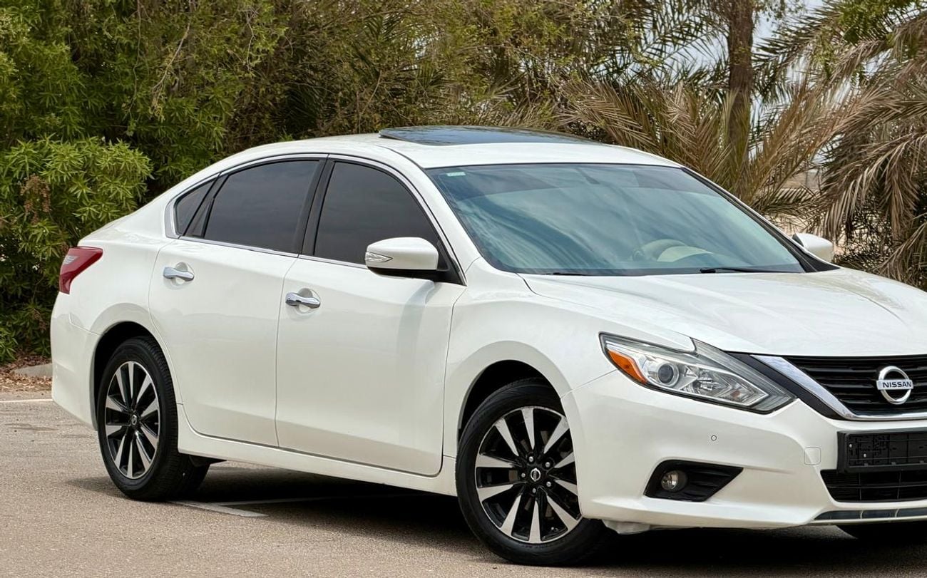 Nissan Altima SV 770X36/-Monthly l GCC I 2.5 SL Full Option I Accident Free