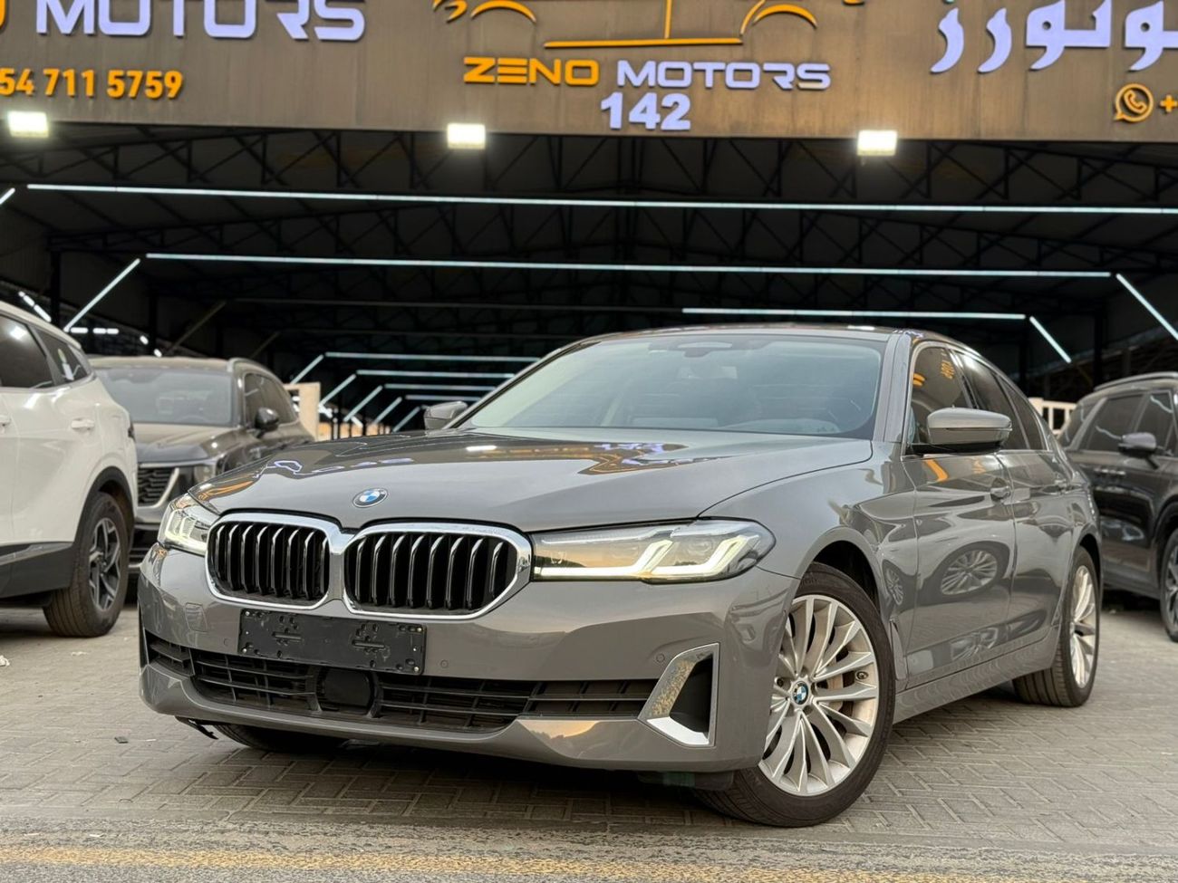 بي أم دبليو 530i Luxury 2.0L