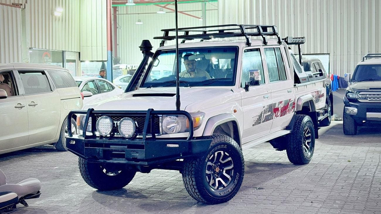 Toyota Land Cruiser Pick Up 2018 Model Double Cabin RHD Diesel Engine Very clean and Perfect Condition
