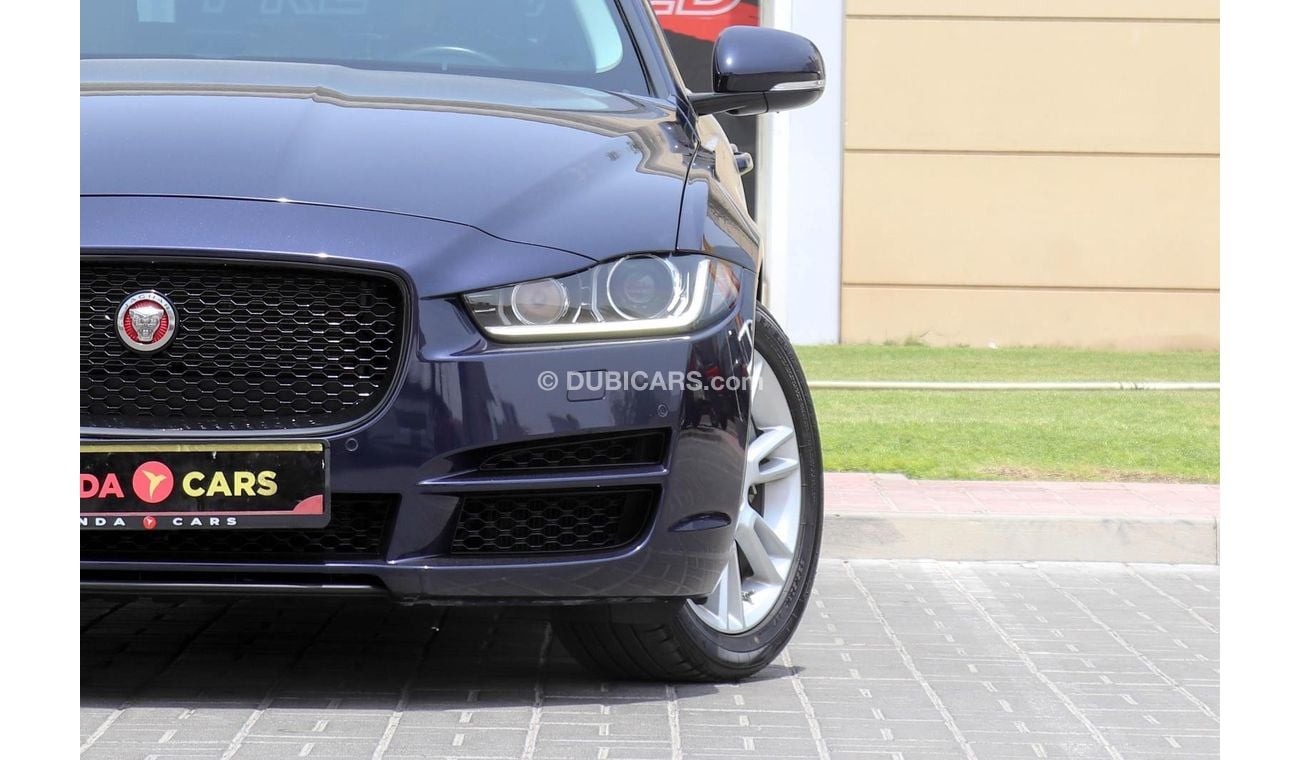 Jaguar XE
