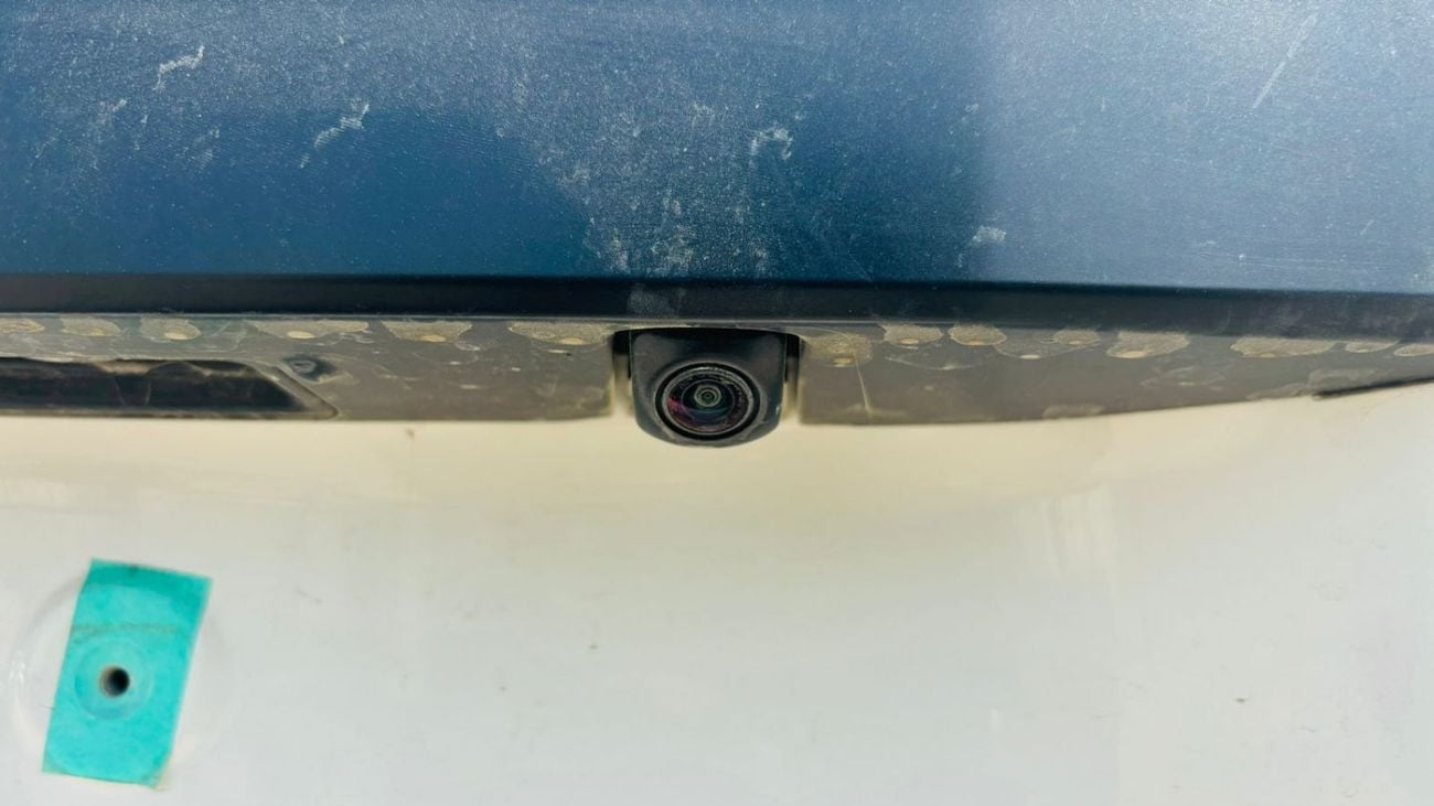 تويوتا هاياس ECTKWT001 -  Toyota Hiace High Roof Cargo Van - 3.5L Petrol Auto - Swing Door (2 Doors)