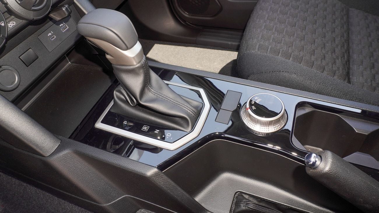 ميتسوبيشي L200 2.4L Diesel