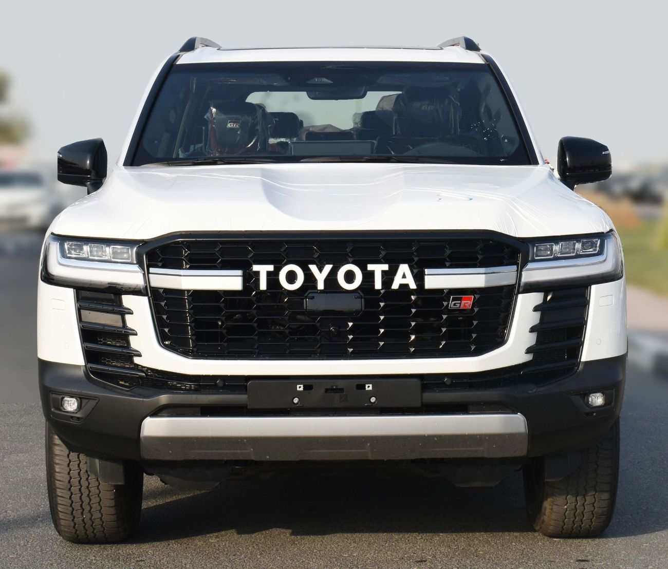 تويوتا لاند كروزر 3.5T GR-Sport Hybrid