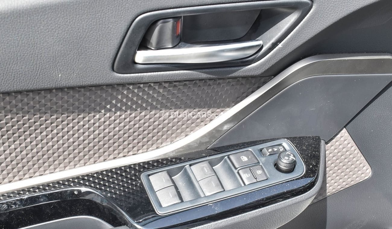 تويوتا CHR 1.2 Petrol AWD Aut.(For Local Sales plus 10% for Customs & VAT)Production in Japan